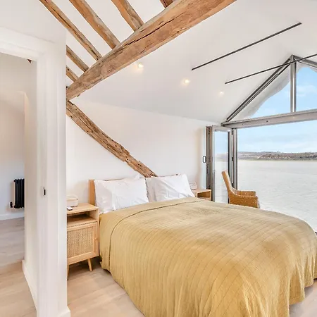 Holiday home Beach Haven Arnside