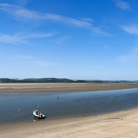 Дом отдыха Beach Haven Арнсайд